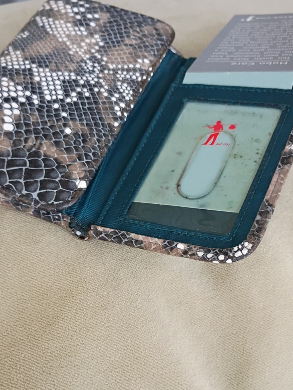 HOBO Red Logo Square Patch Accessory - Picture 3 of 6